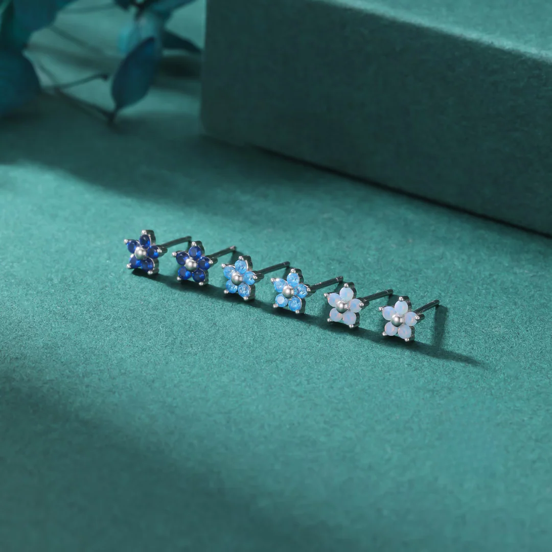 BEATRICE Bloom Earrings - Image 8