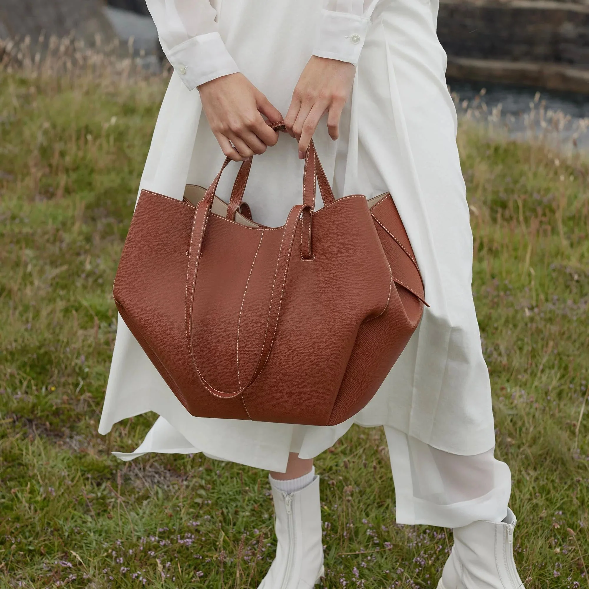 Belladria Handbag - Image 10