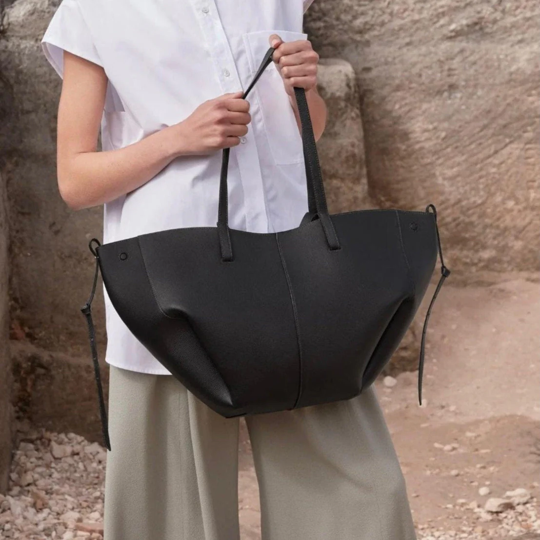 Belladria Handbag - Image 3