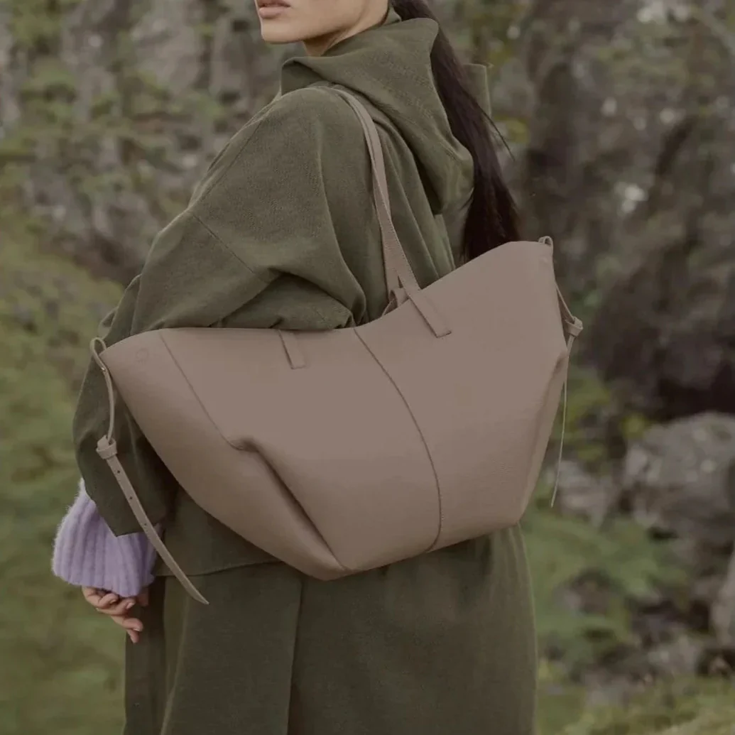 Belladria Handbag - Image 4
