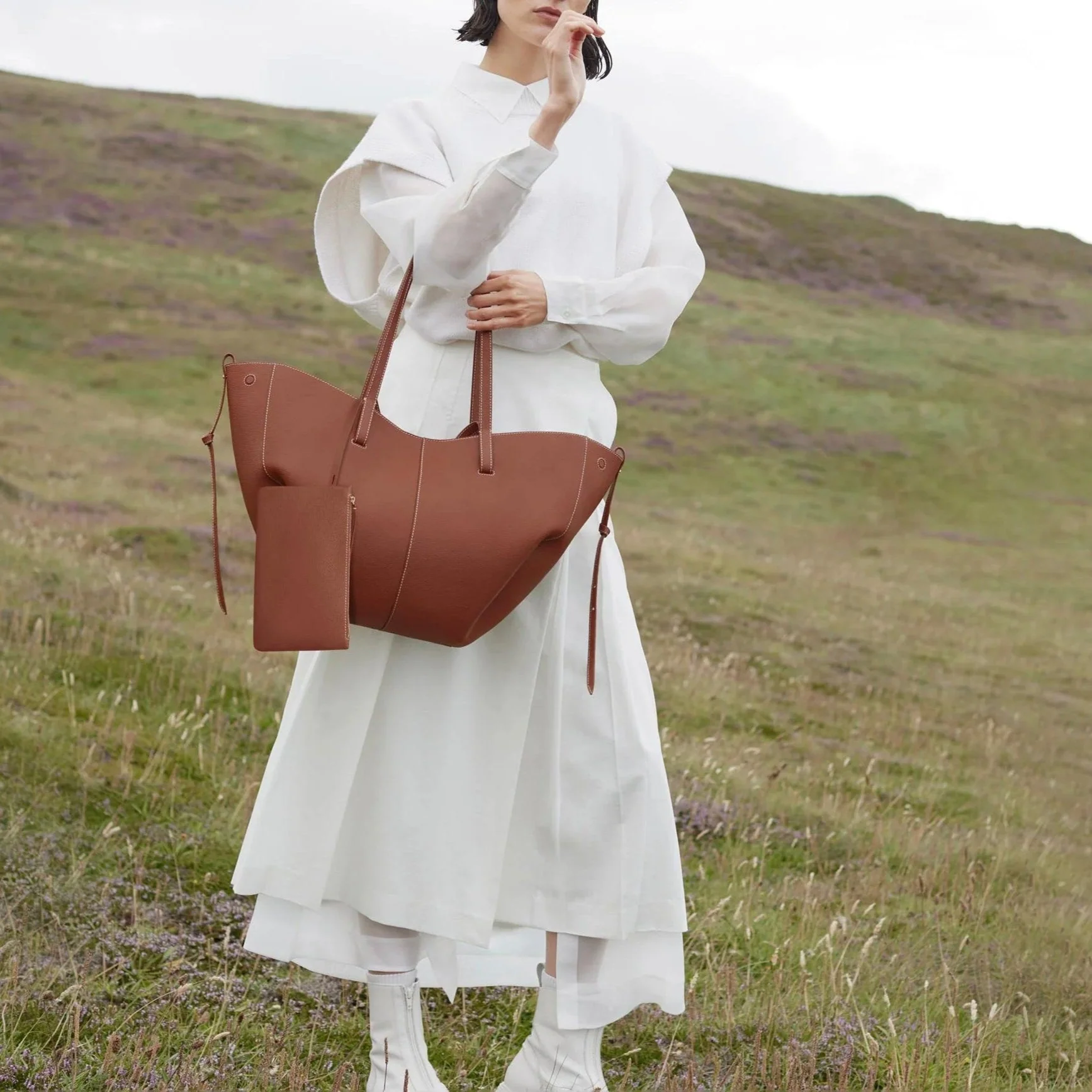 Belladria Handbag - Image 9