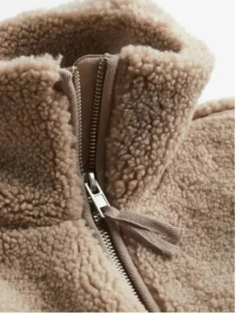 Elisenza Coat - Image 4