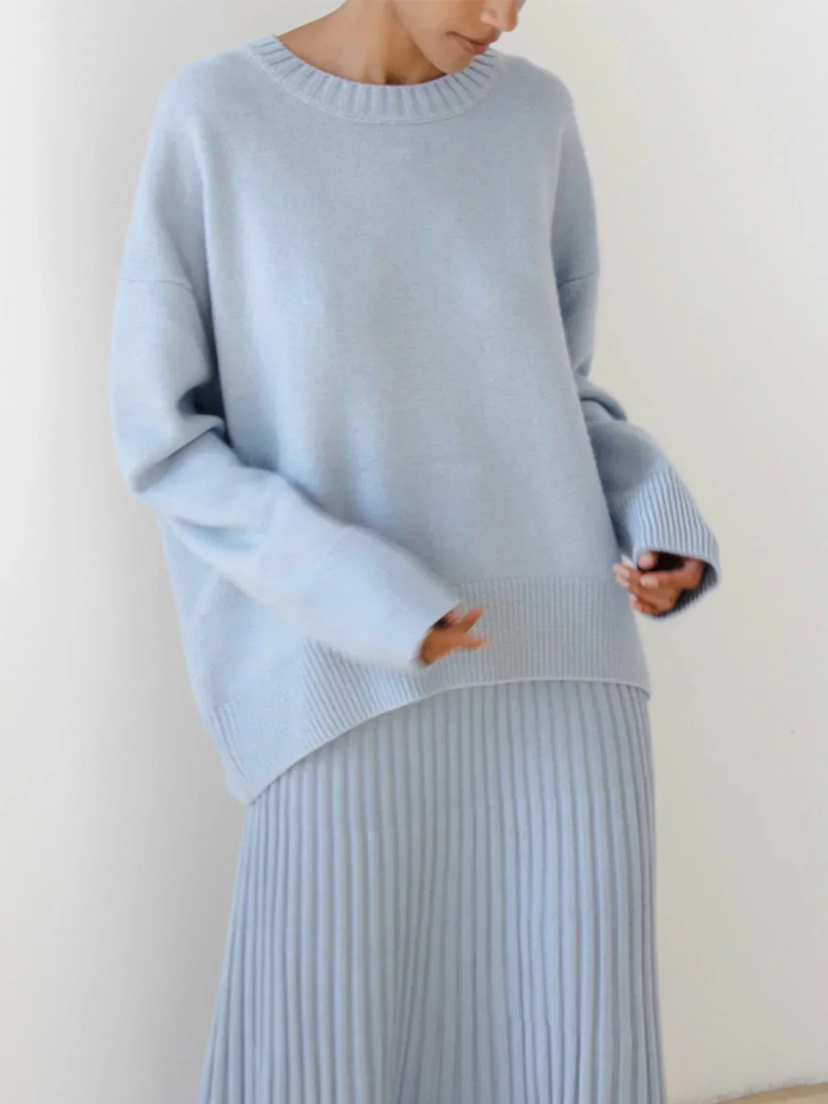 Eulalia Cozy Sweater - Image 15