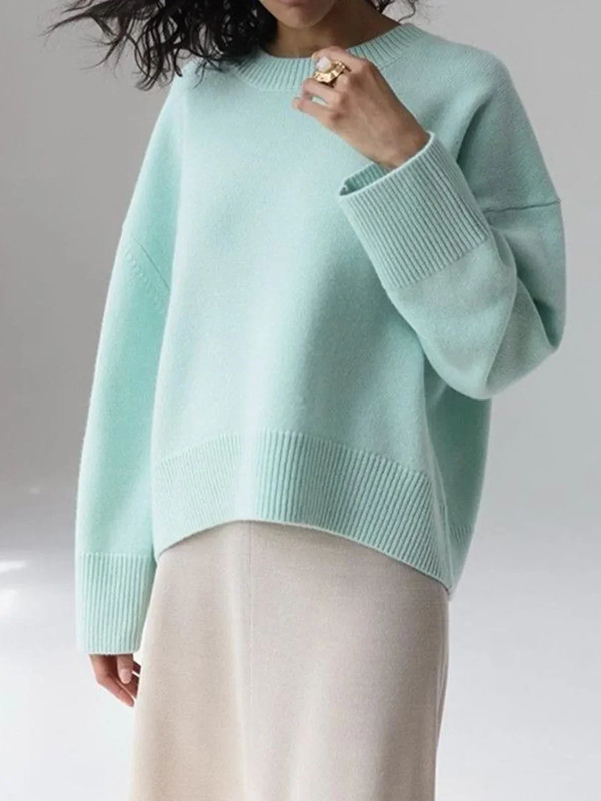 Eulalia Cozy Sweater - Image 5
