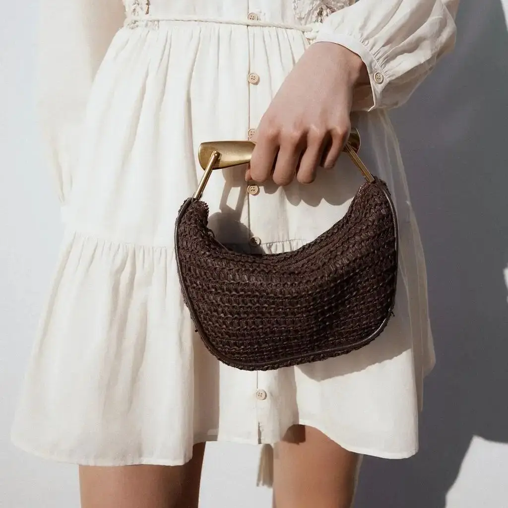 Gianvora Straw Clutch - Image 8