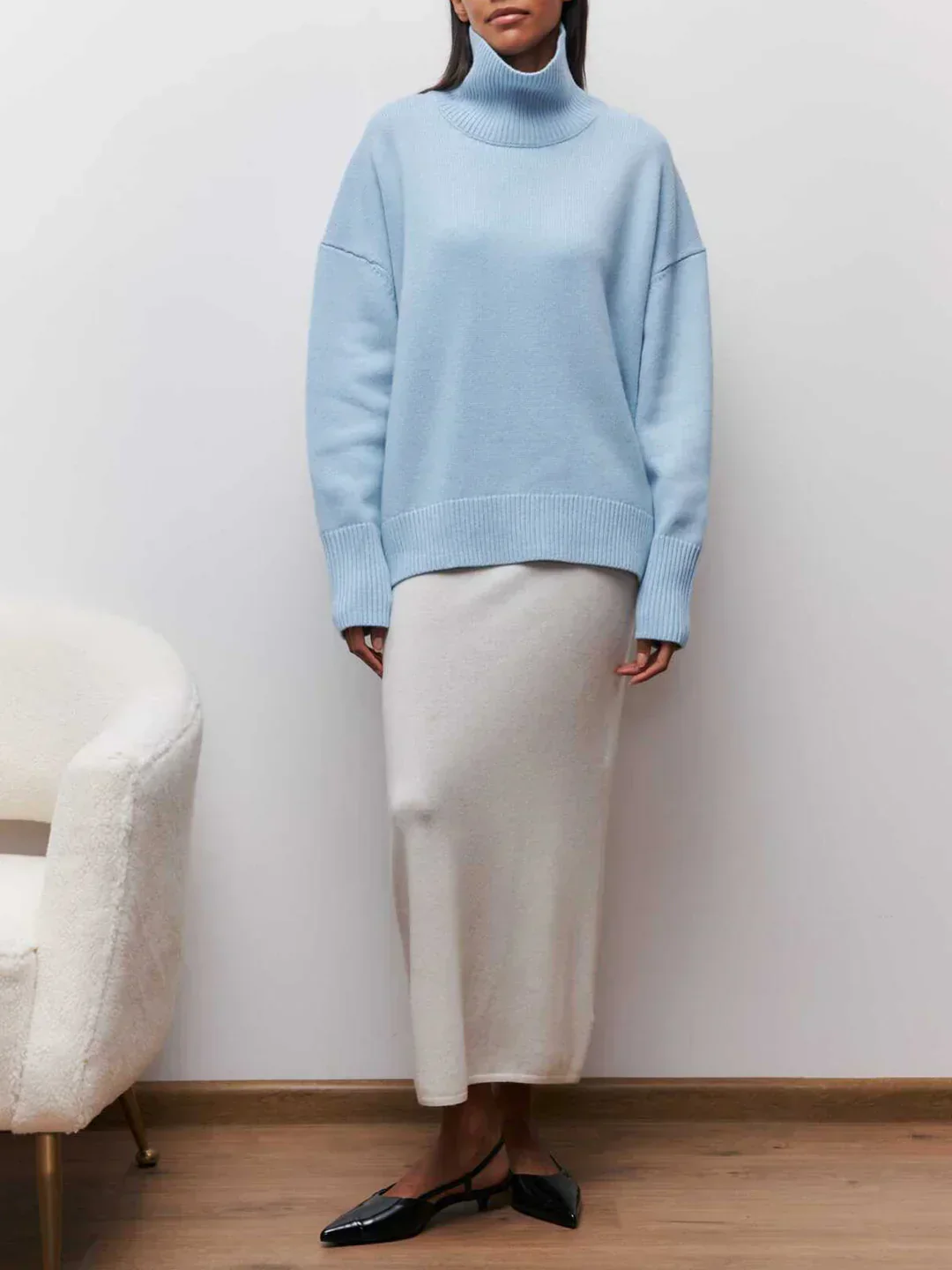Giustaria Oversized Turtleneck - Image 5