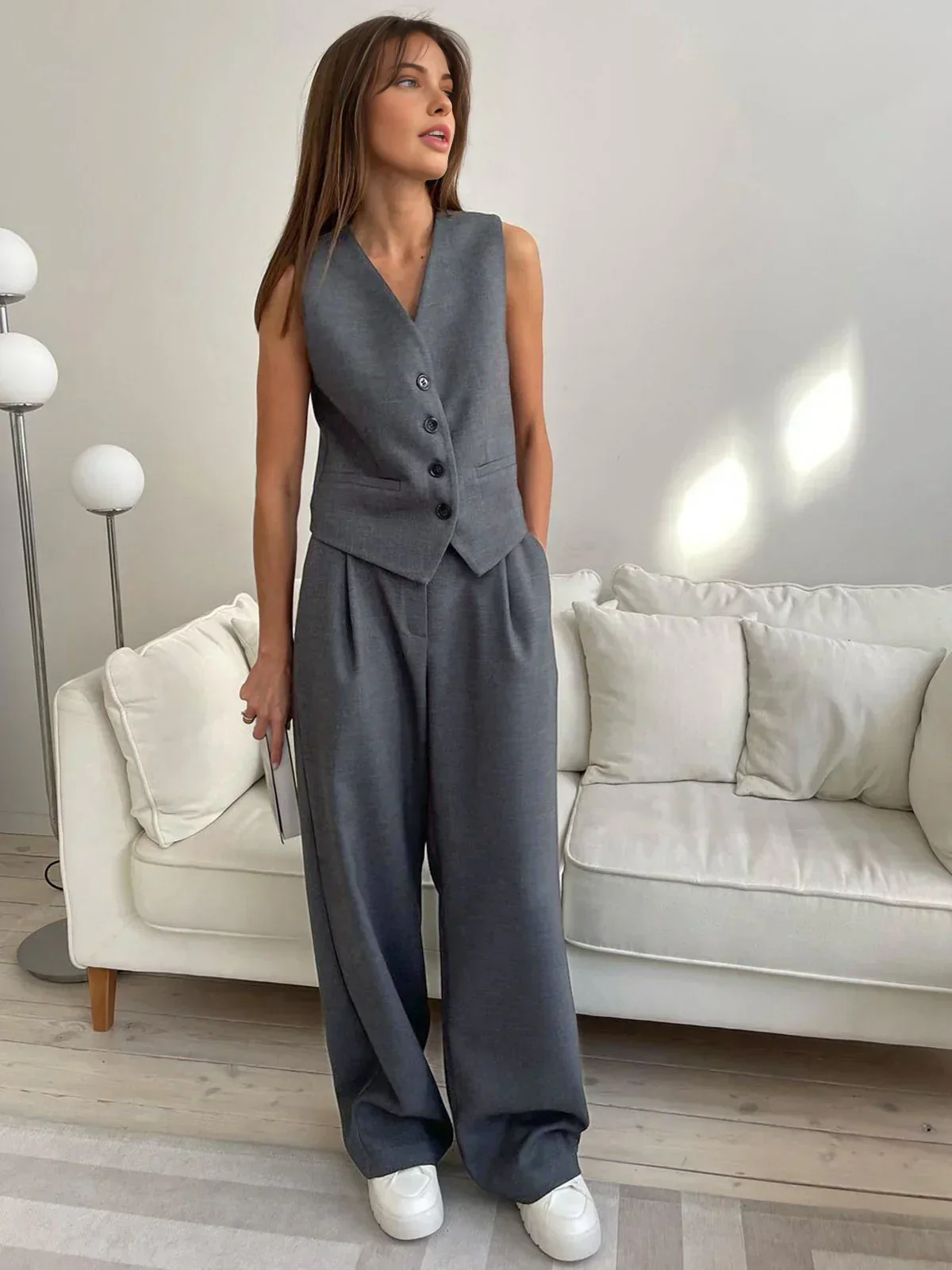 Lison Elegant Set - Image 4