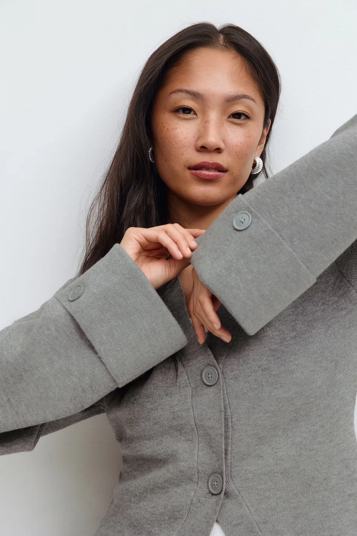 Olivanta Cardigan - Image 5