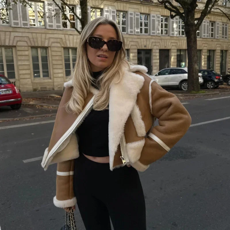 Rita Elegant Coat - Image 5