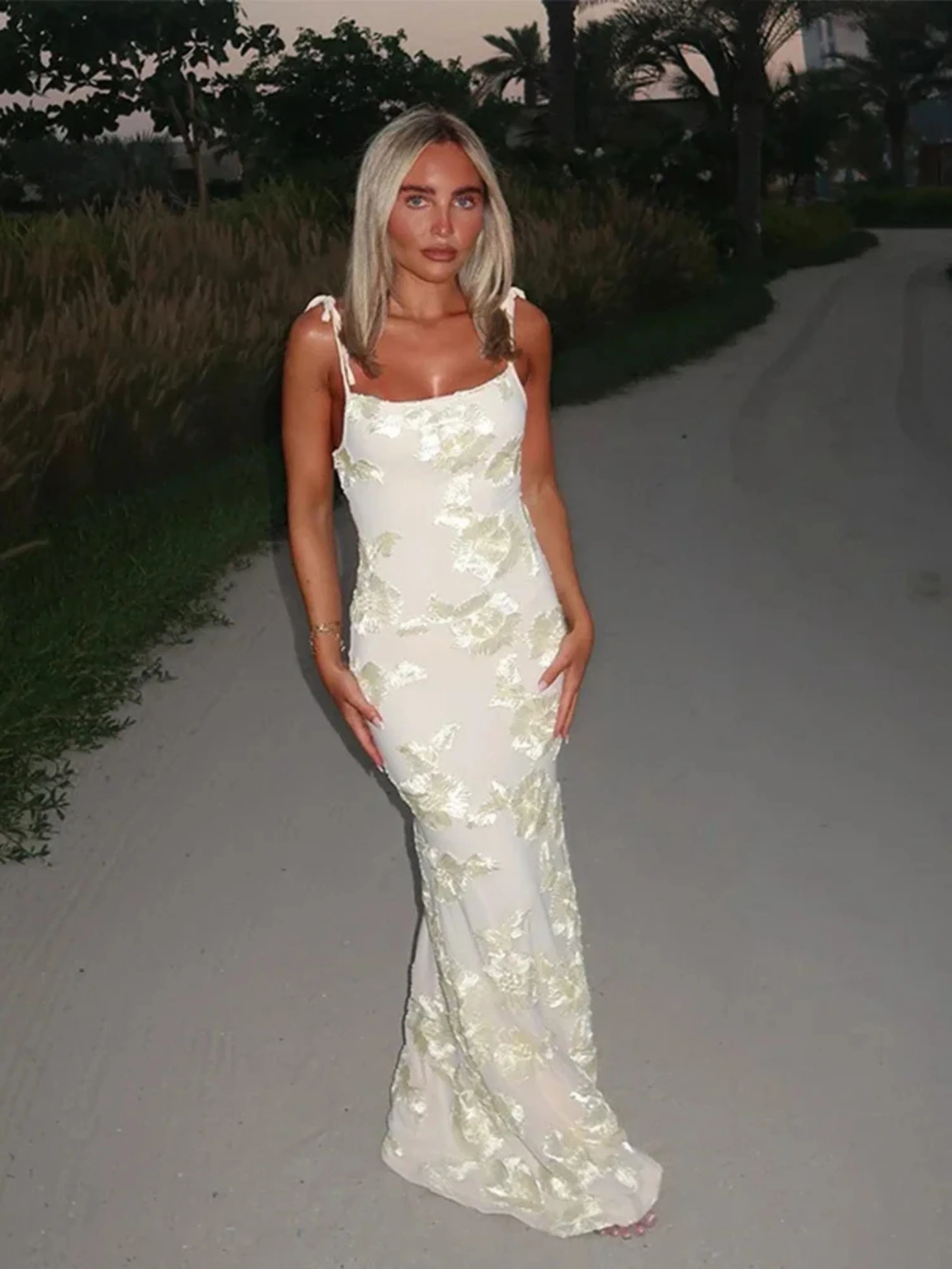 Rose Maxi Dress - Image 3