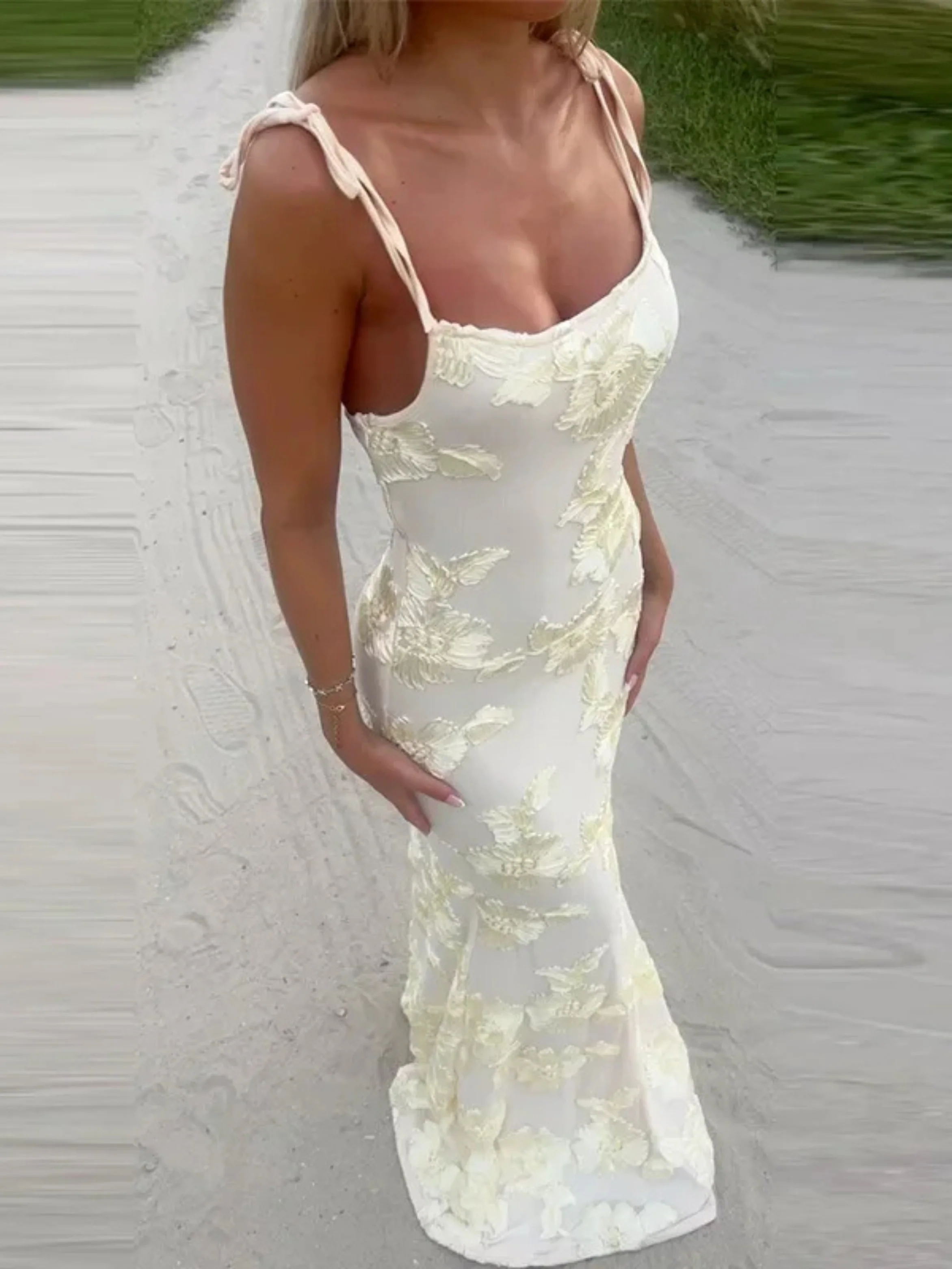 Rose Maxi Dress - Image 4