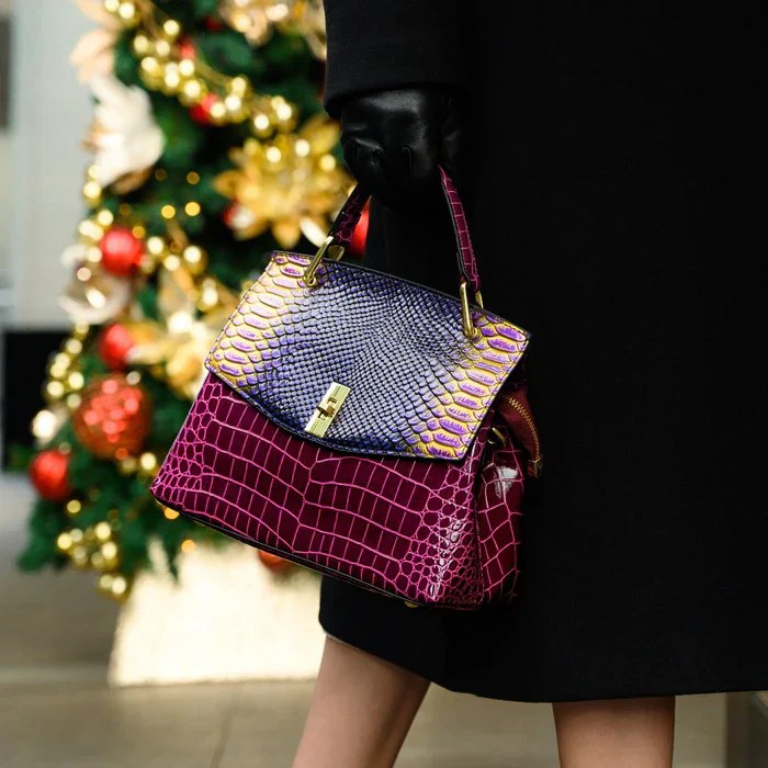 Rosinella Handbag - Image 10