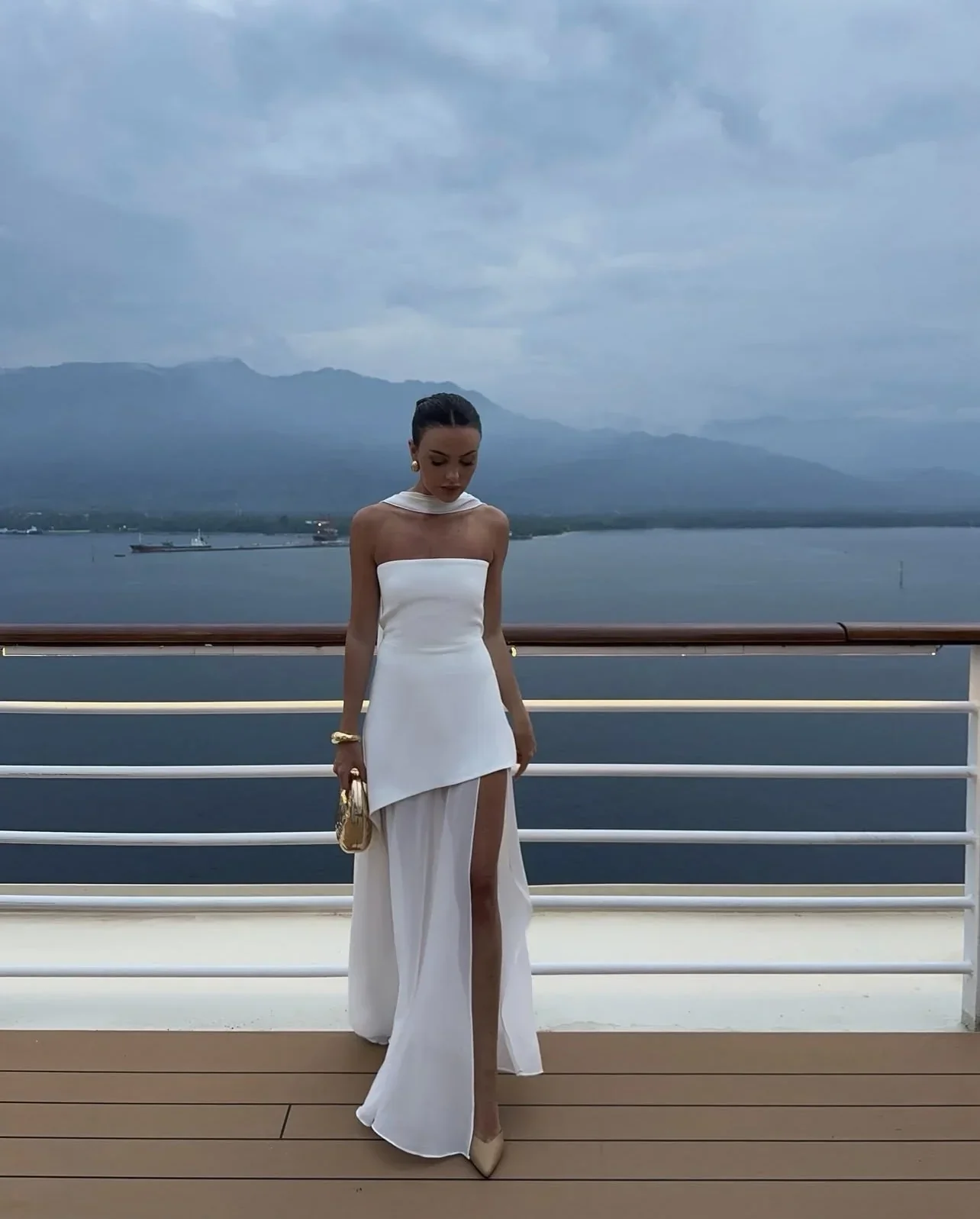 Uniroda Maxi Dress - Image 3