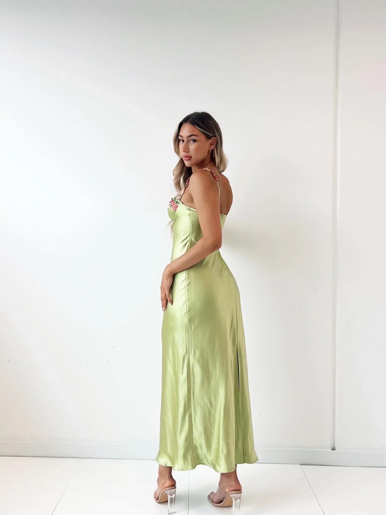 VENERINA Maxi Dress - Image 3