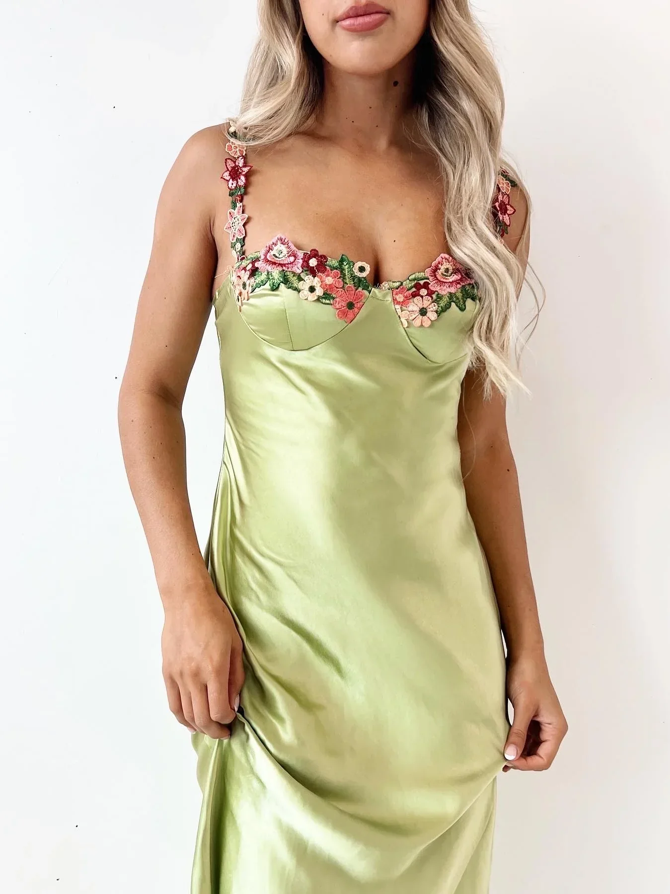 VENERINA Maxi Dress - Image 4